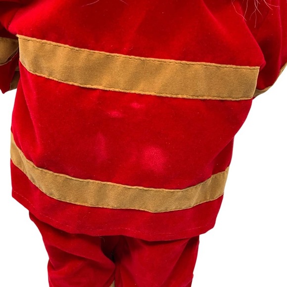 Fireman Santa Fire Hose Hydrant Christmas Firefighter Decor - Picture 11 of 13